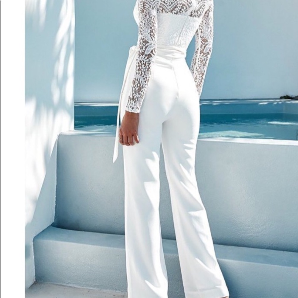 🎉Boutique Beautiful Host Pick🎉 Lace Jumpsuit - Picture 3 of 7